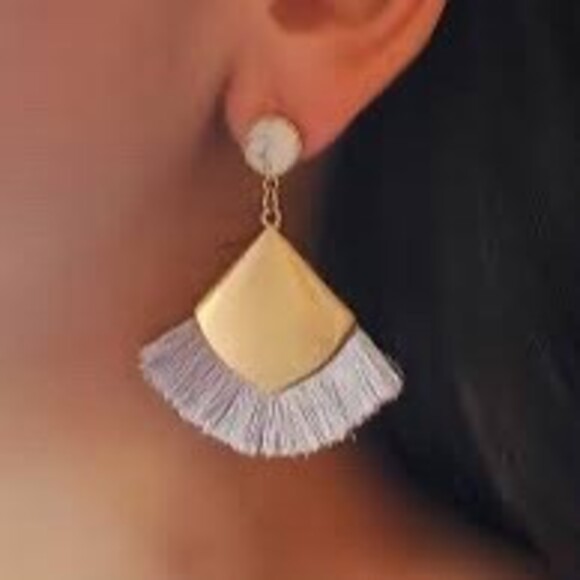 MASSINI Jewelry - Massini Fan Fringe Tassel Drop Earrings Gold Gray Statement Dangle